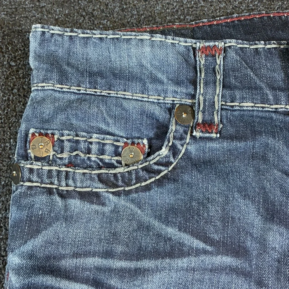 True Religion Geno Jeans Mens 31 [33x33] Relaxed Slim Super T No Flap Red Stitch